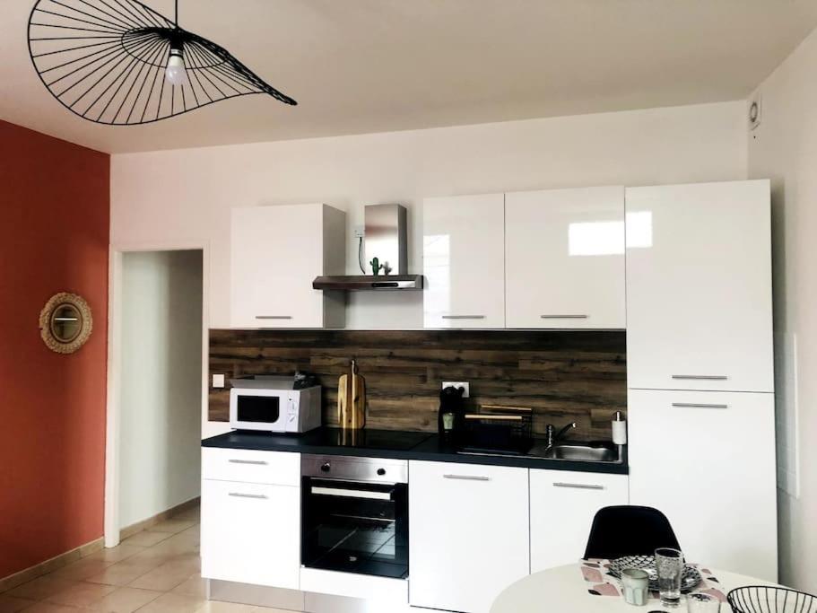 Joli T2 En Centre-ville De Apartment Rochefort (Charente-Maritime)